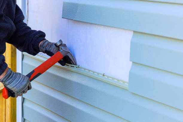Trusted Storm Damage Siding Repair service in Campbell, OH - Creative Siding